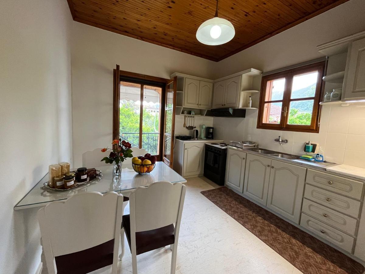Lemon Tree House Villa Leonidio Bagian luar foto